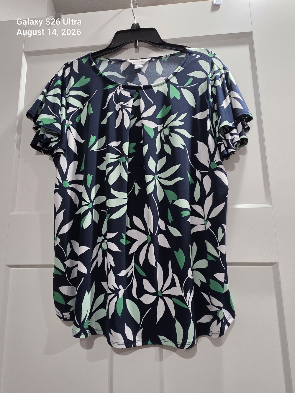 Liz Claiborne Navy Floral Short-Sleeve Blouse - Green & White